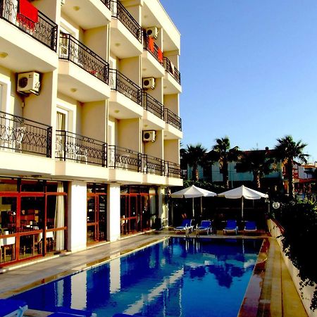 Albayrak Hotel Çeşme Exterior foto
